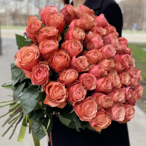 Роза Кахала 60 см
