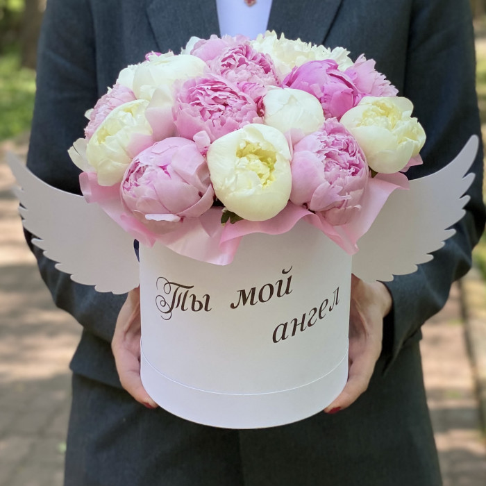 Композиция  с пионами Ты мой ангел