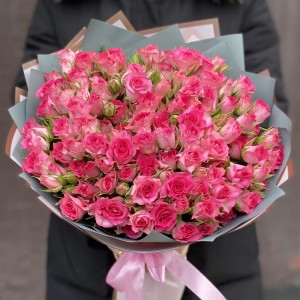 25 кустовых роз Рупски 50 см 25 кустовых роз Рупски 50 см