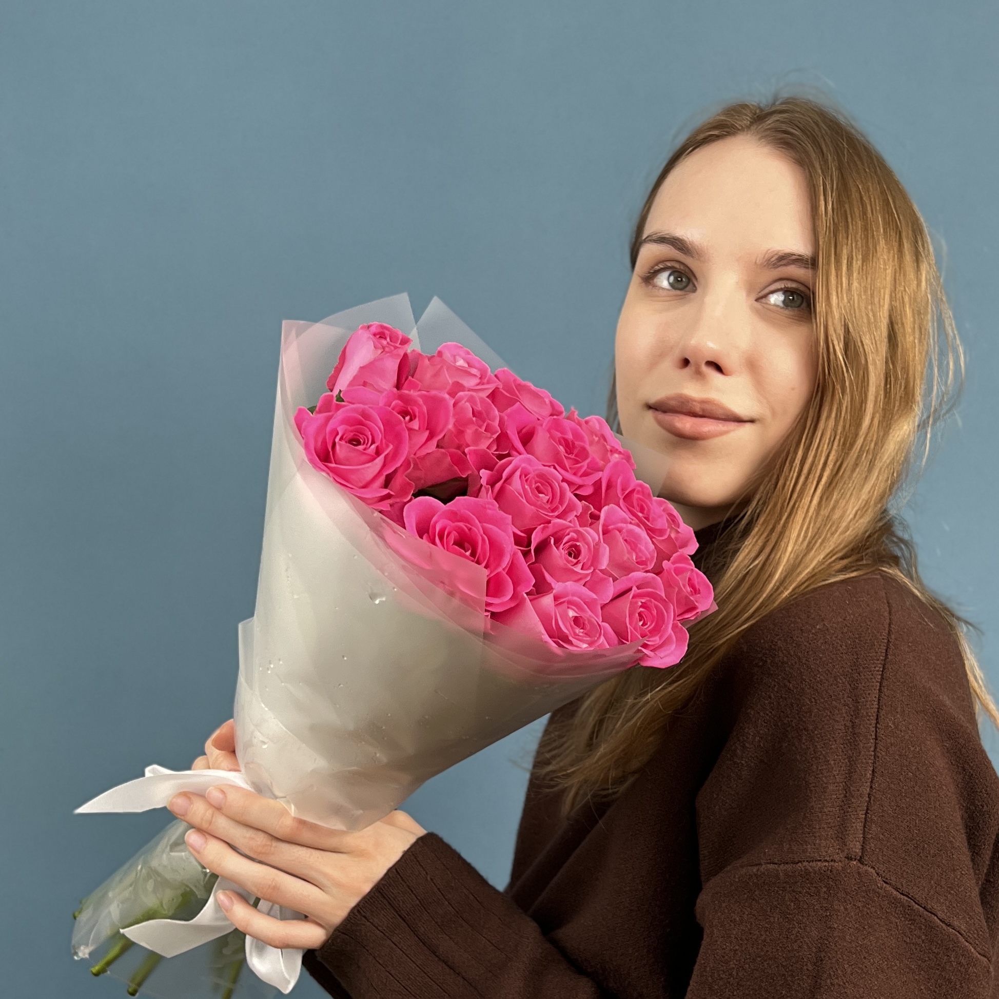17 розовых роз Аква
