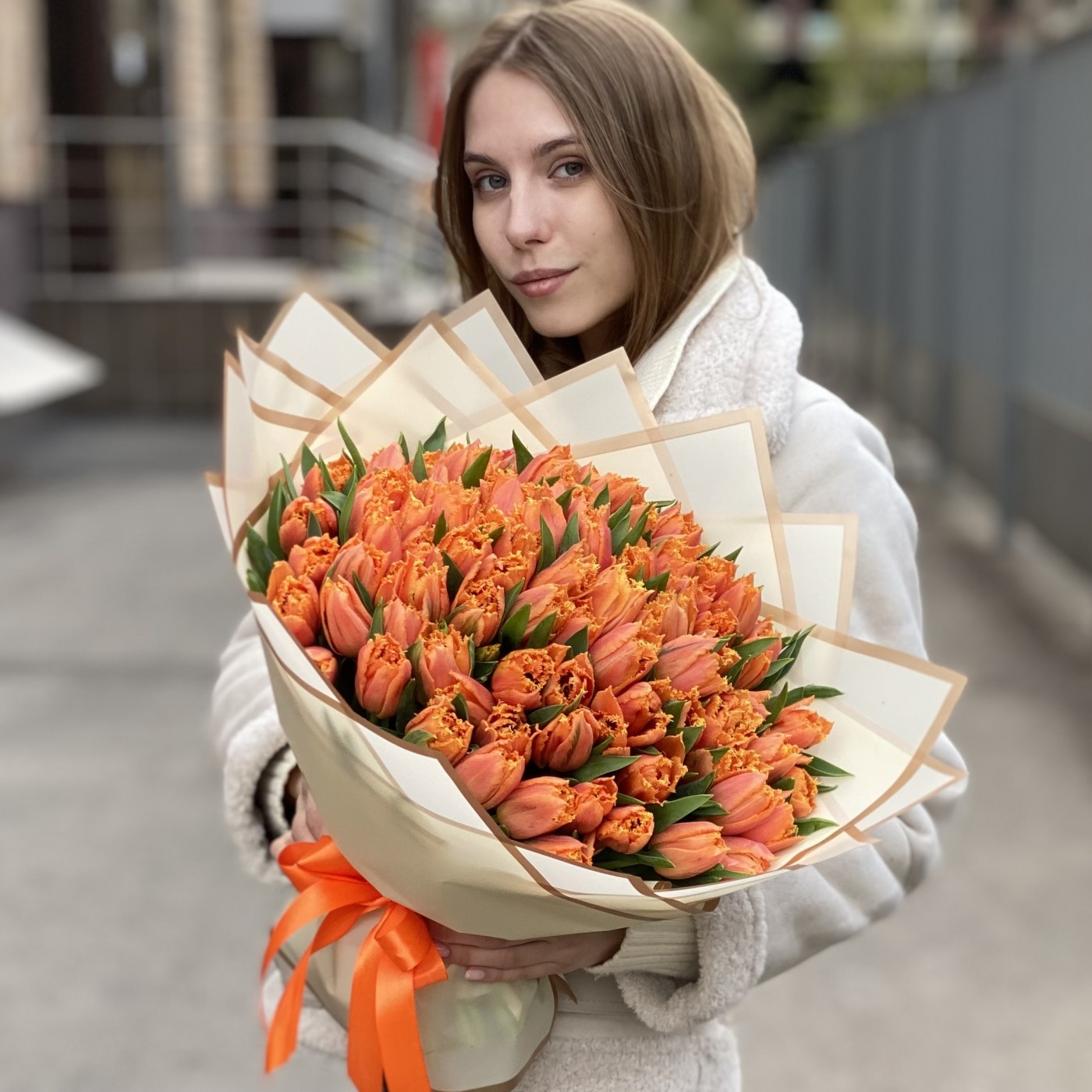 101 оранжевый махровый тюльпан Оранж пэшн