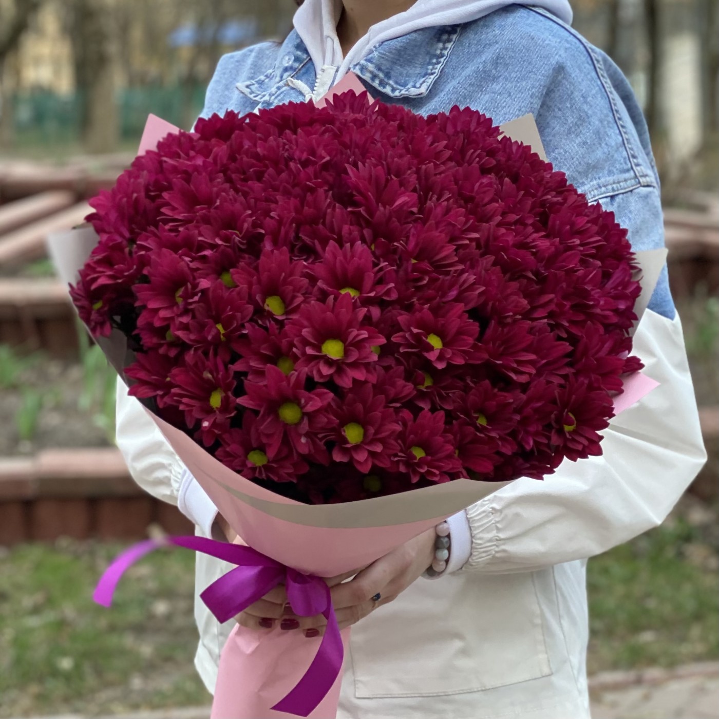 15 фиолетовых кустовых хризантем Бакарди