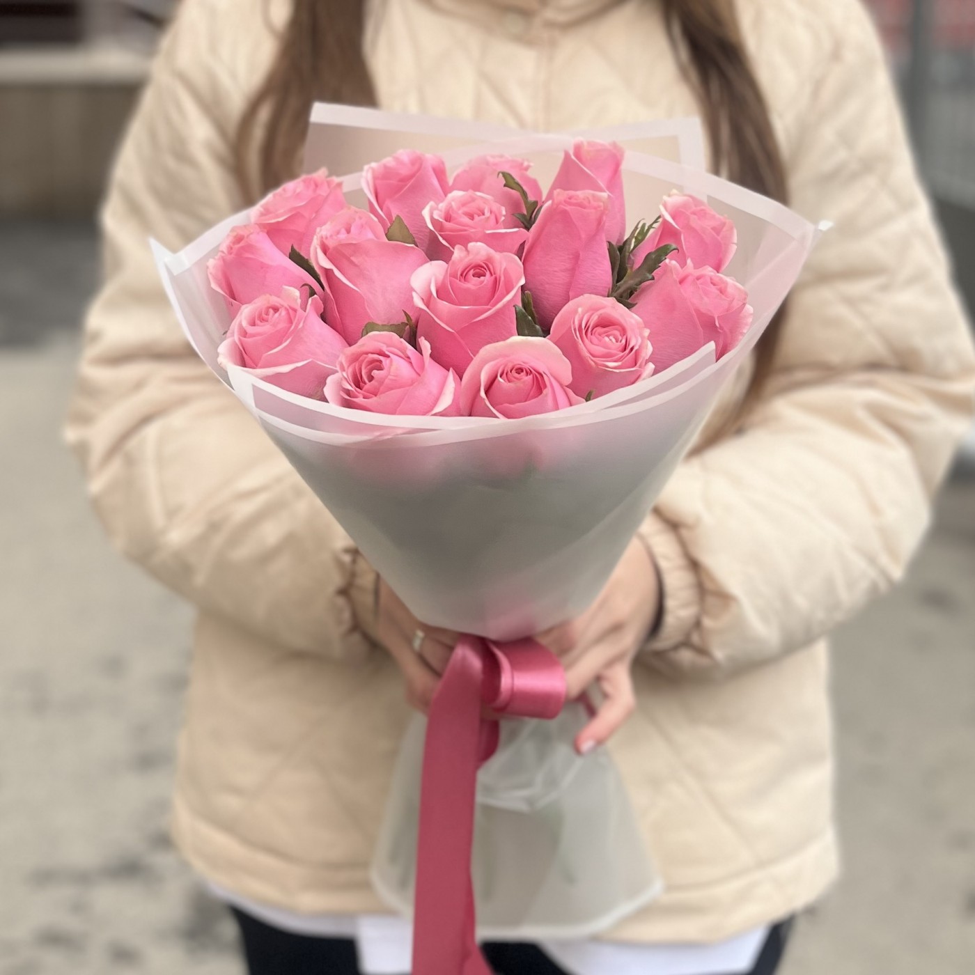 15 розовых роз Селеб 40 см