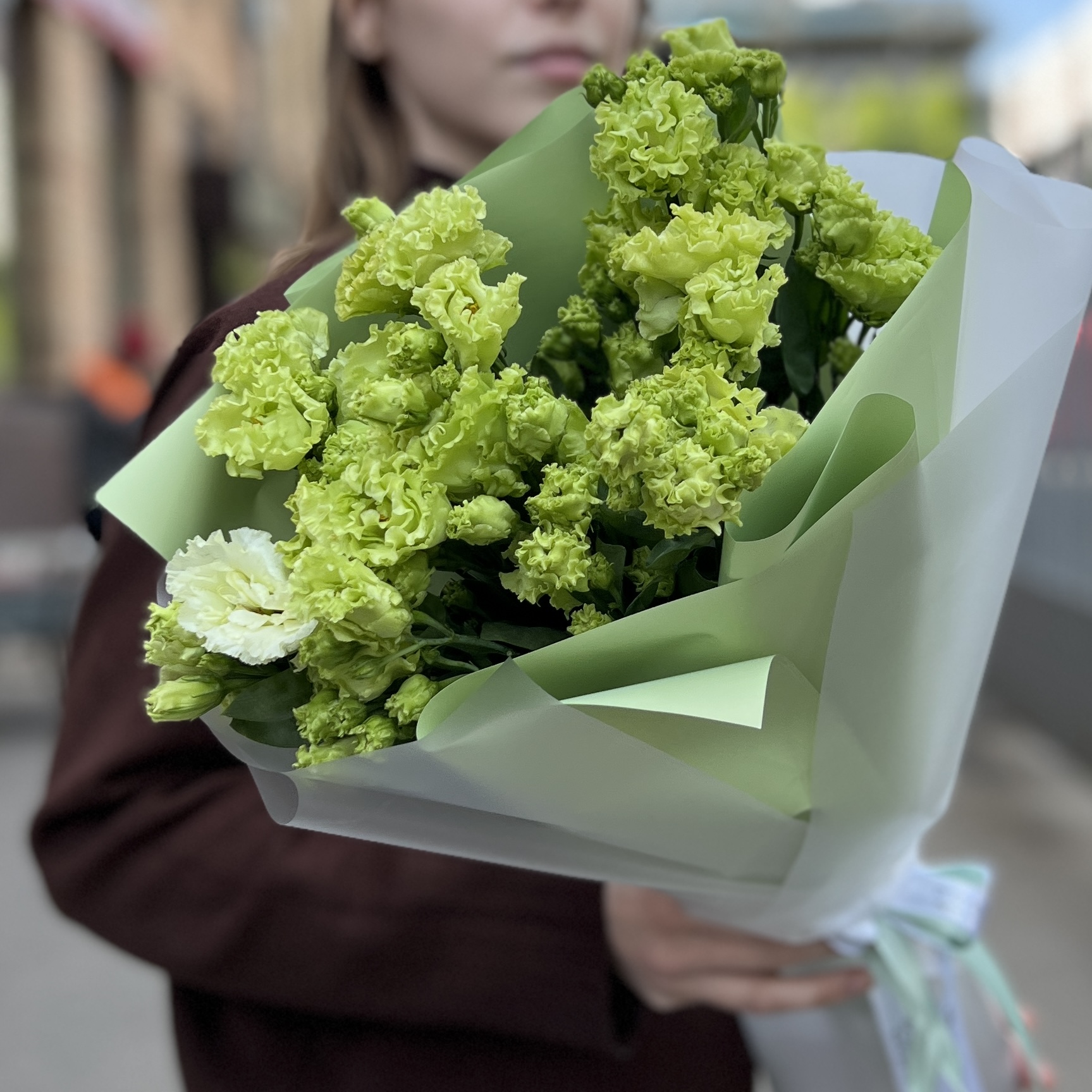 Букет из 11 зеленых эустом