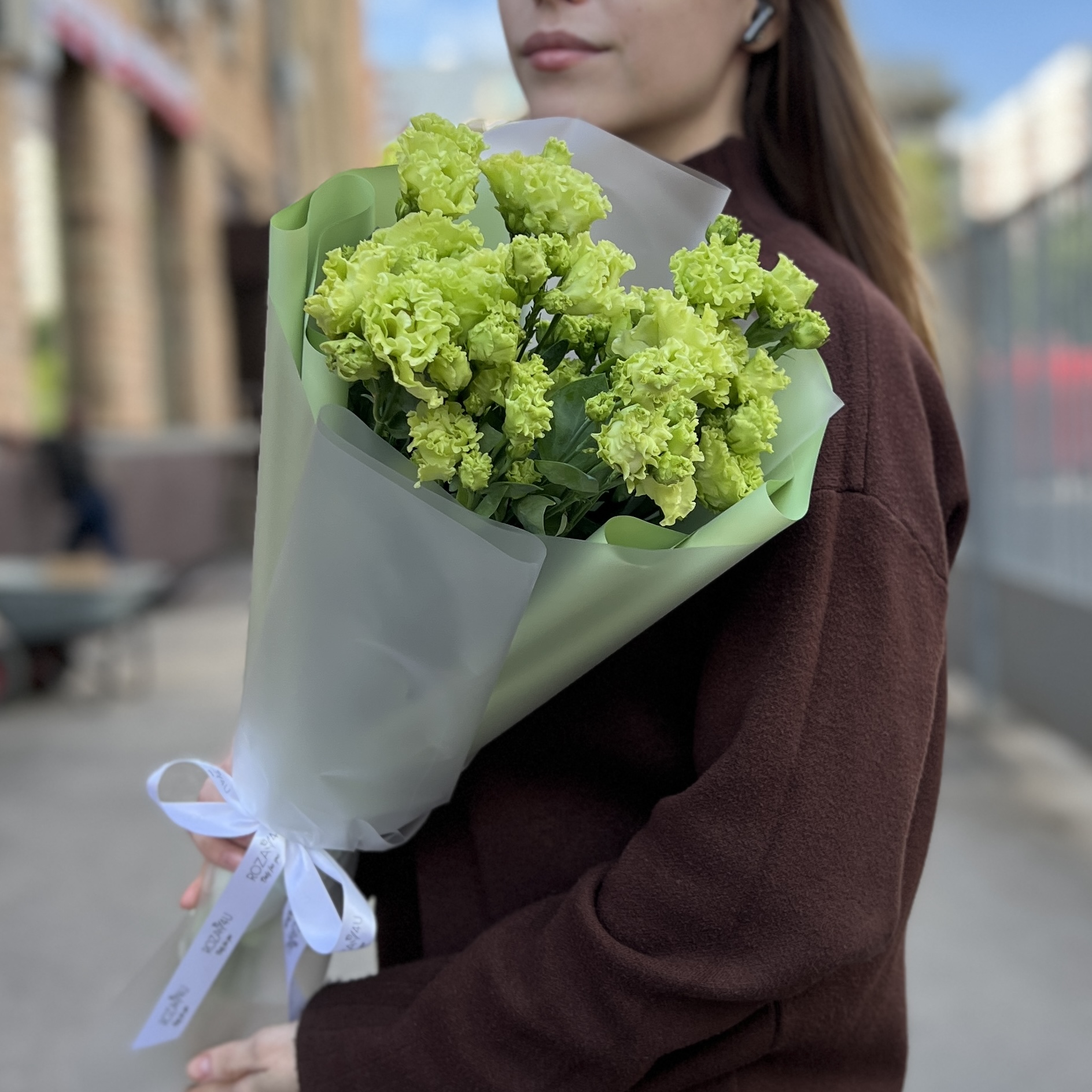 Букет из 7 махровых зеленых эустом