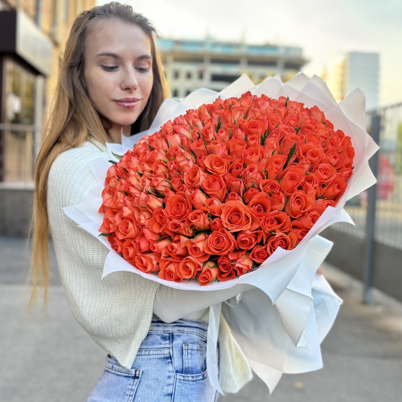 201 оранжевая роза 40 см