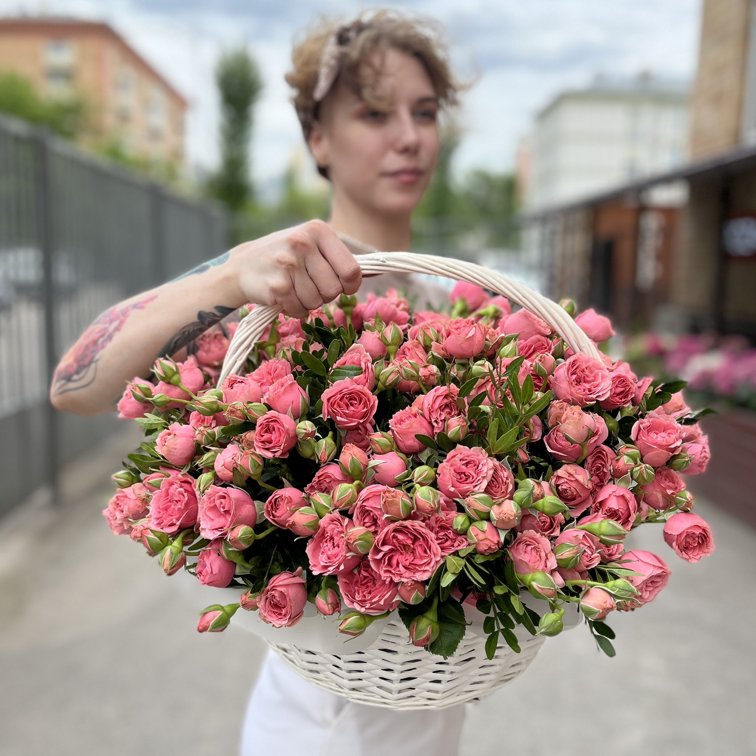 Букет дня нежный микс роз