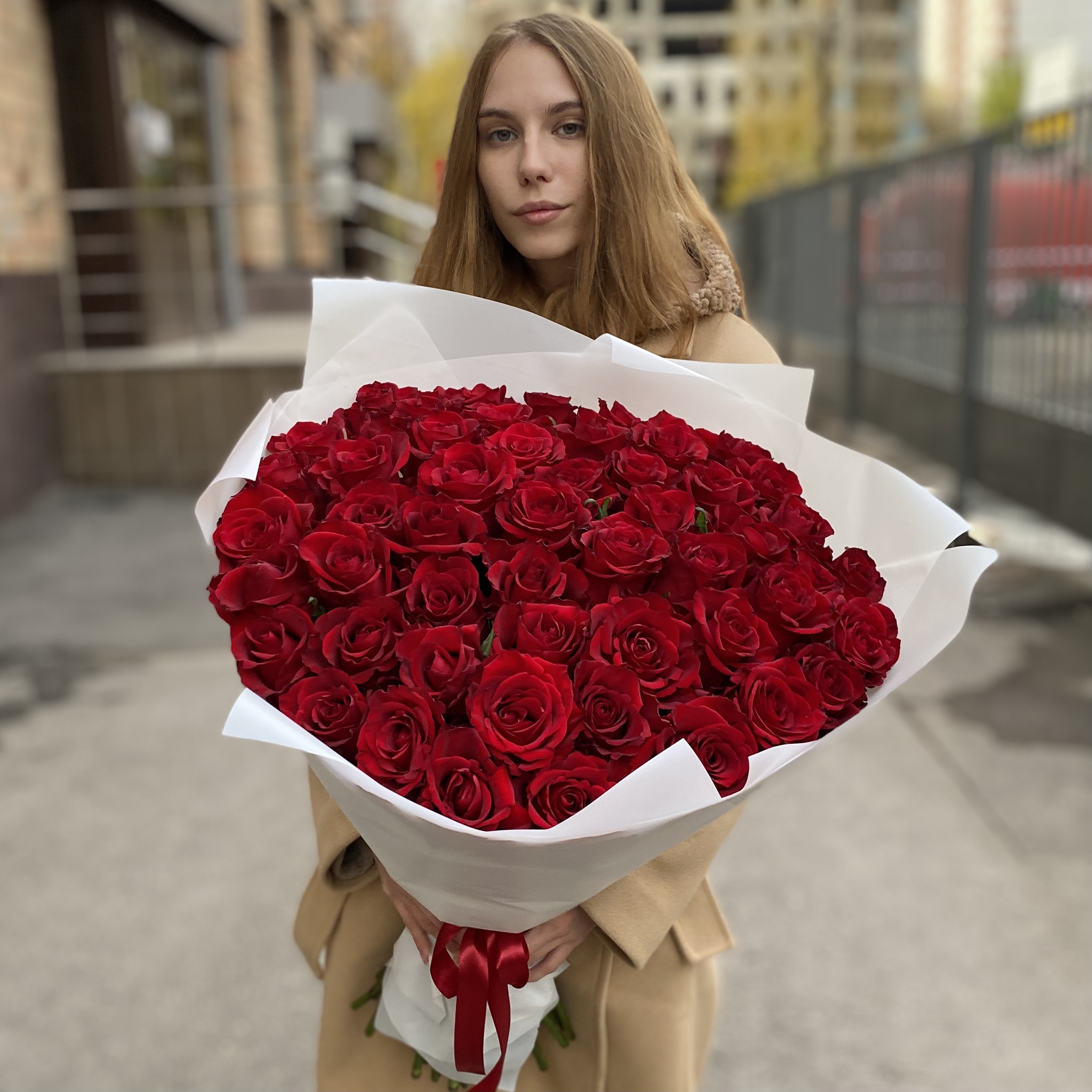 45 красных роз Эвер Ред 60 см