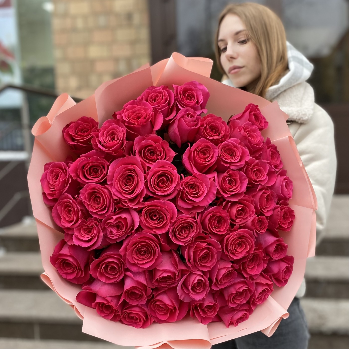 51 розовая роза Пинк Флойд 60 см