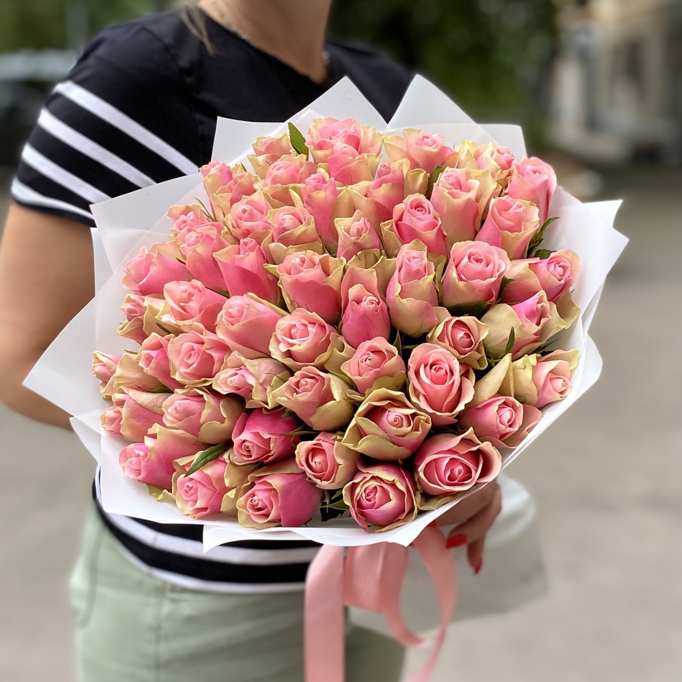 51 роза Белла