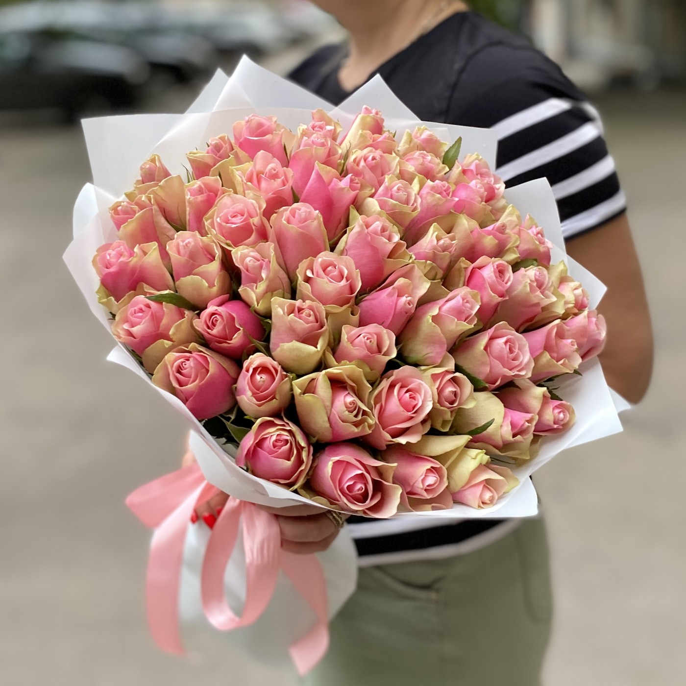 51 роза Белла