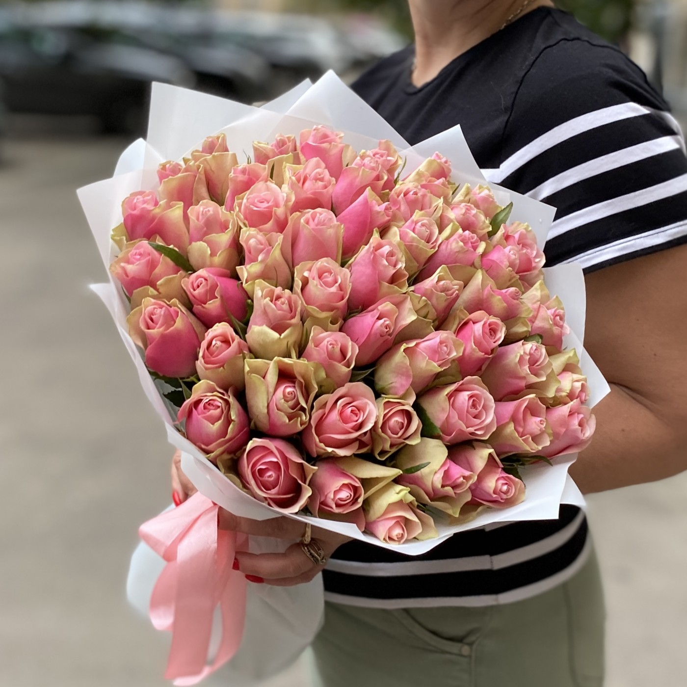 51 роза Белла