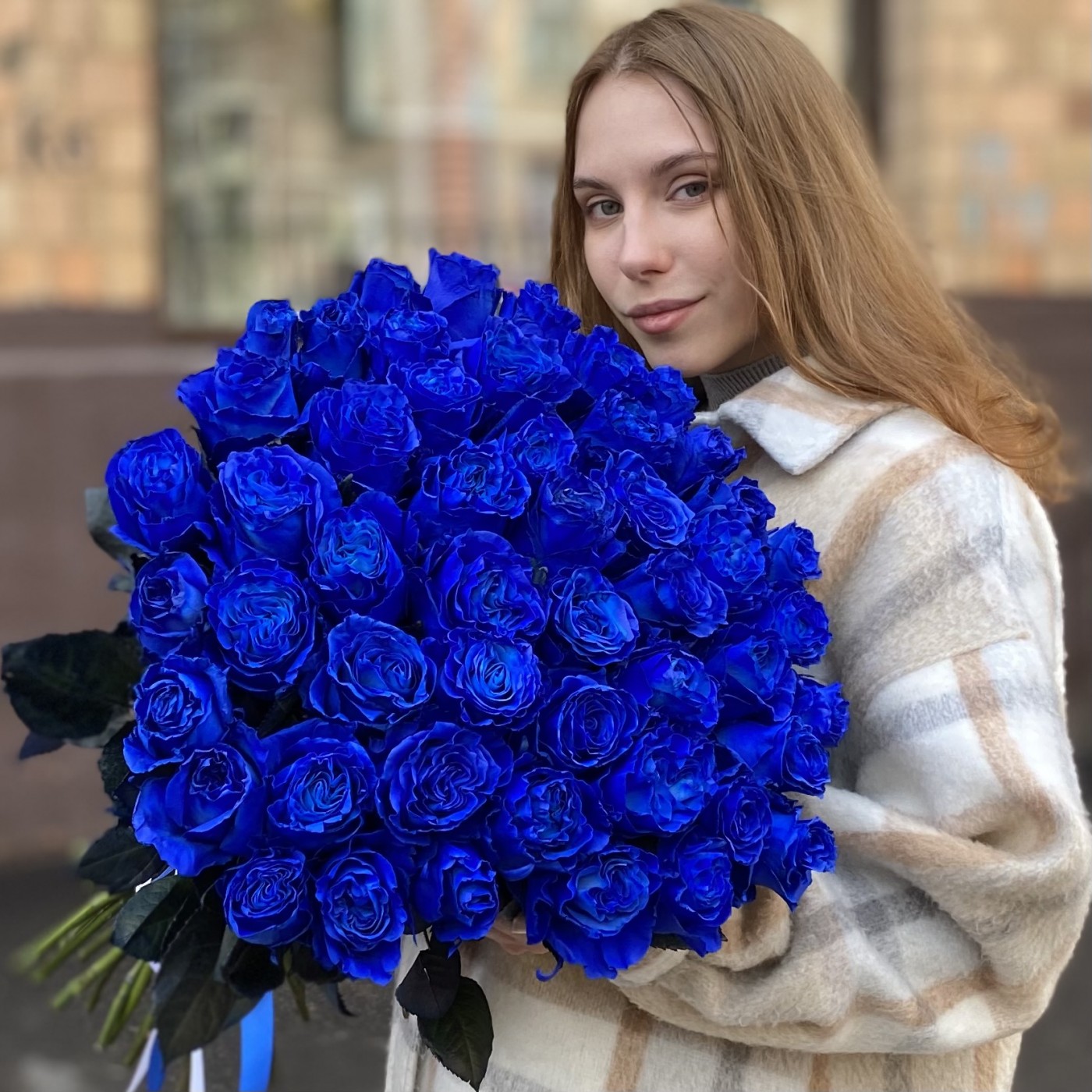 51 синяя роза
