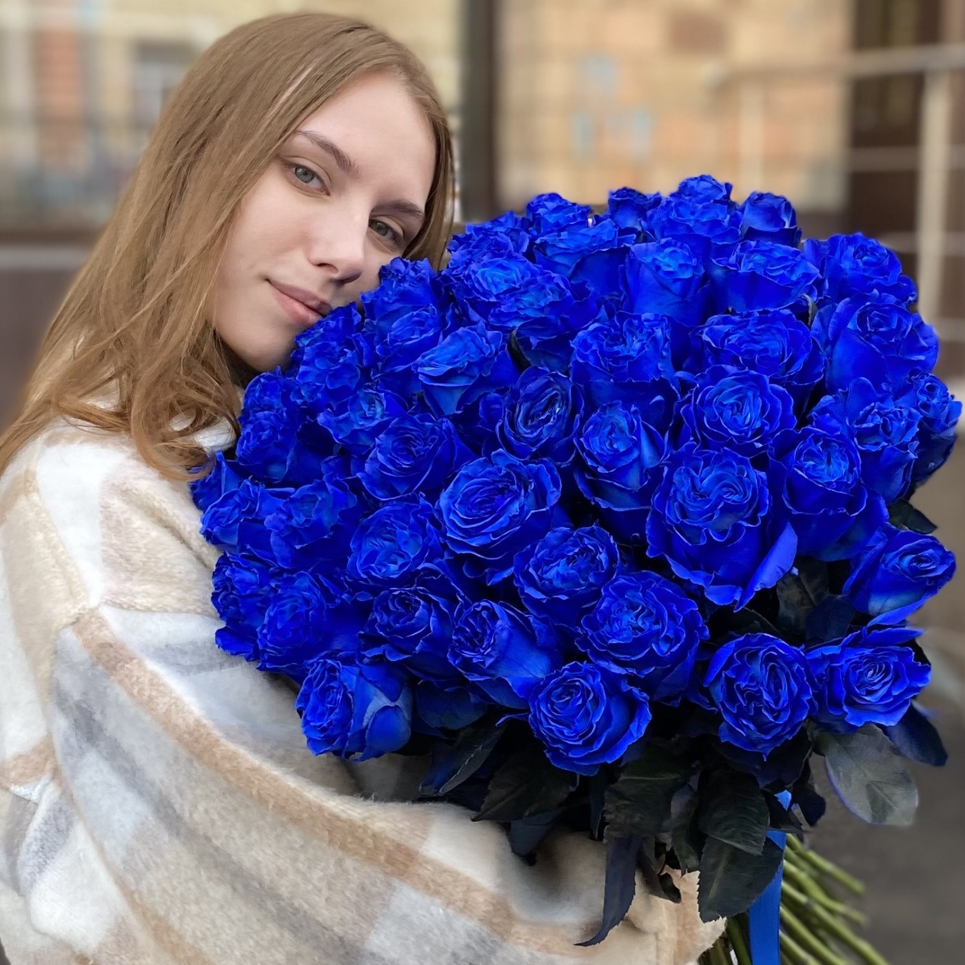 51 синяя роза