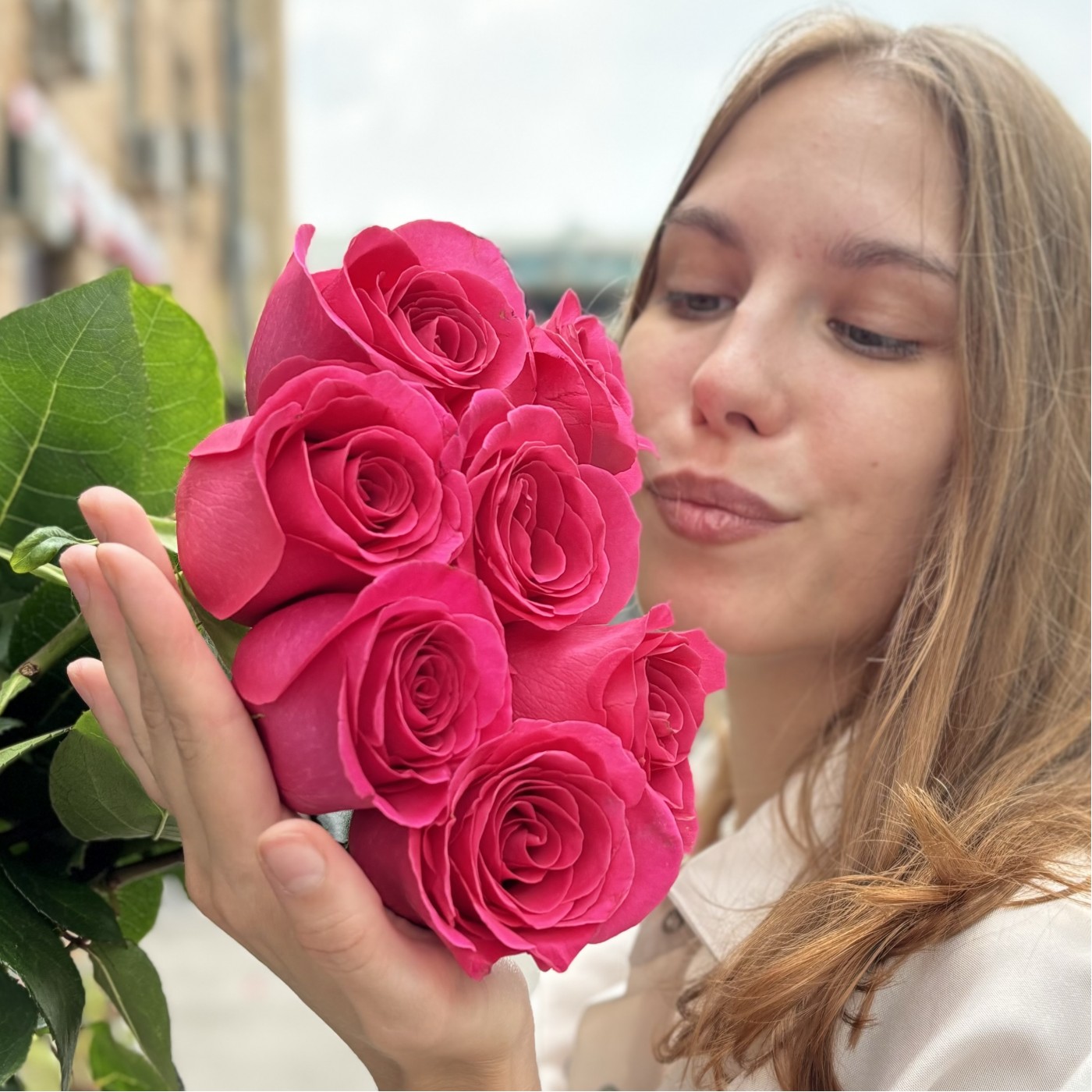 7 малиновых роз Пинк Флойд 80 см