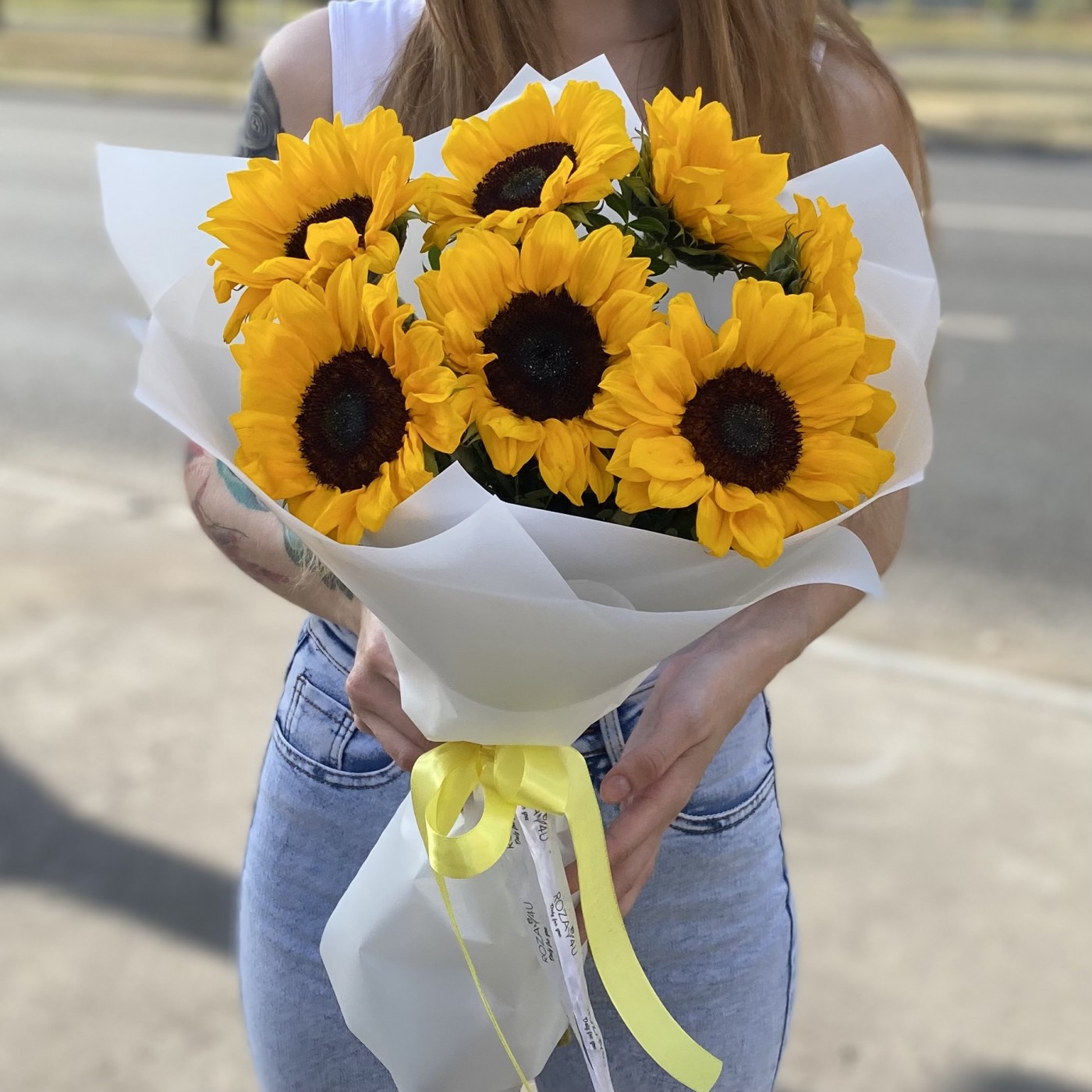 7 подсолнухов в упаковке