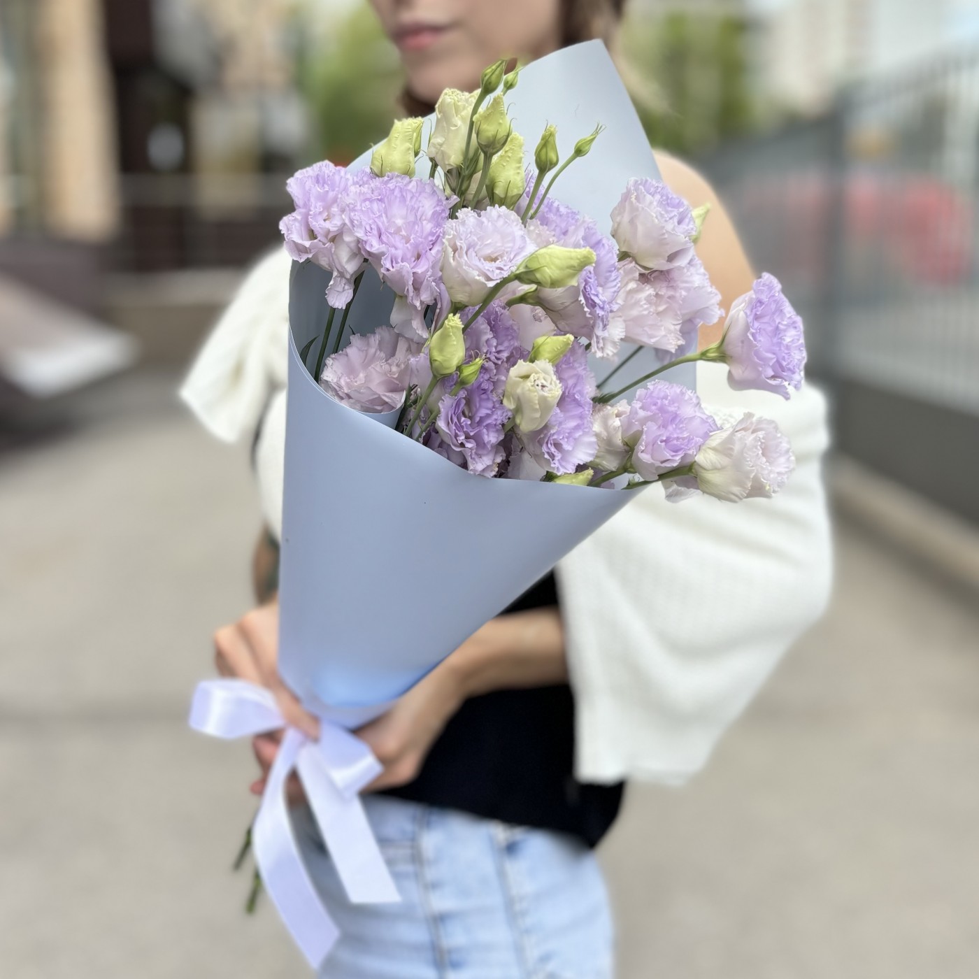 Букет из 3 лавандовых махровых эустом