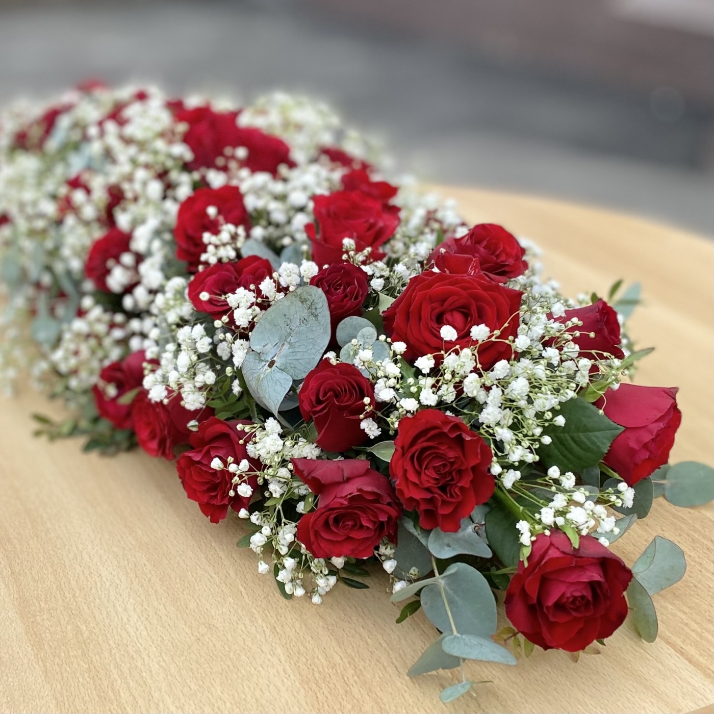 Настольная композиция Красный Шик