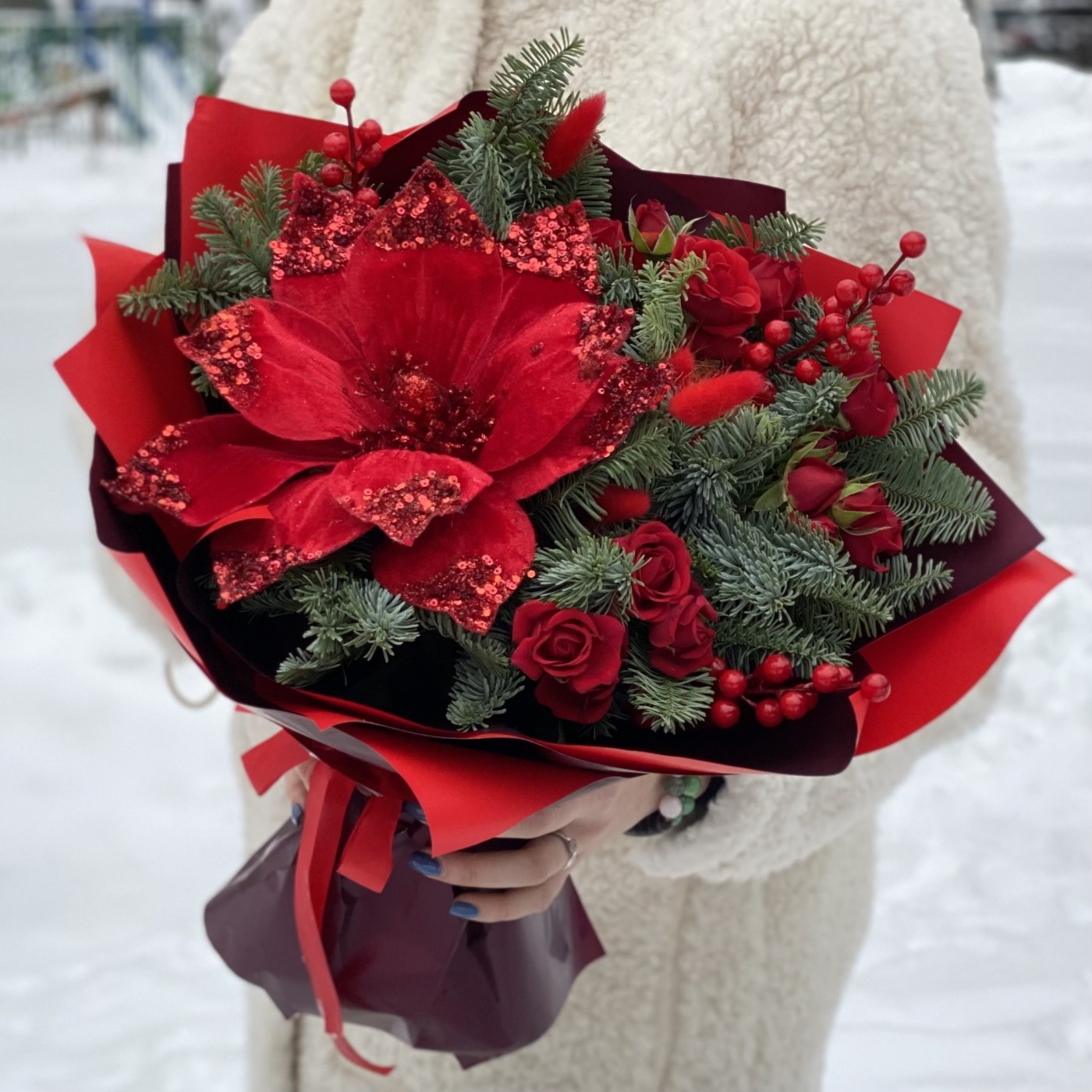 Новогодний букет Рождественская звезда
