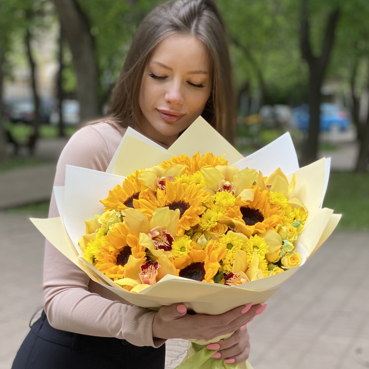 Букет Солнечный зайчик с подсолнухами