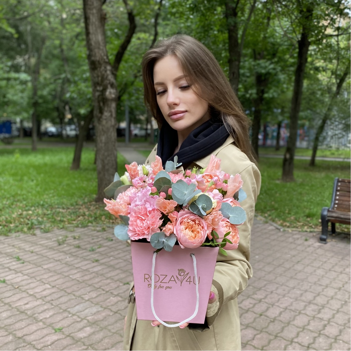 Композиция Цветочное утро с пионовидными розами Джульетта