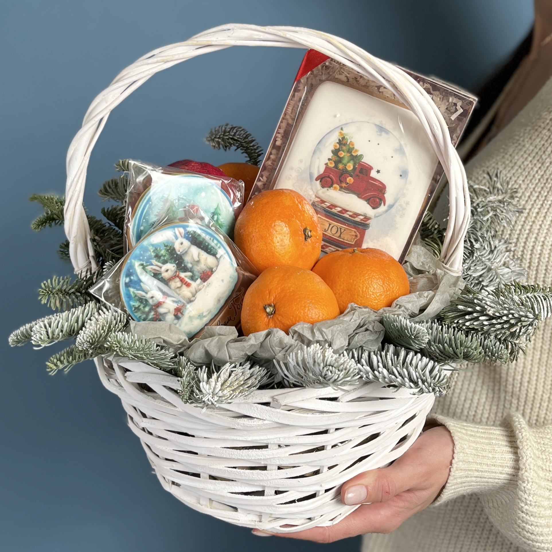Подарок на новый год с мандаринами и пряниками