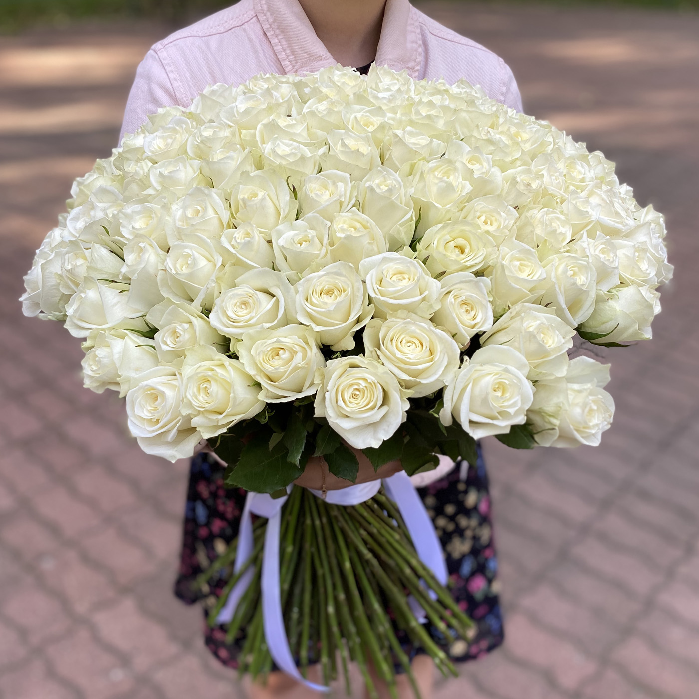 Роза белая 60 см