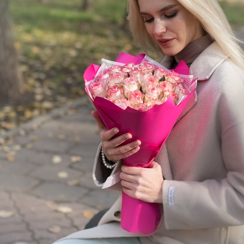 25 роз Джумилия