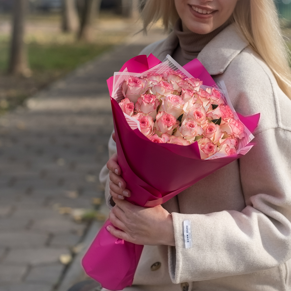 25 роз Джумилия