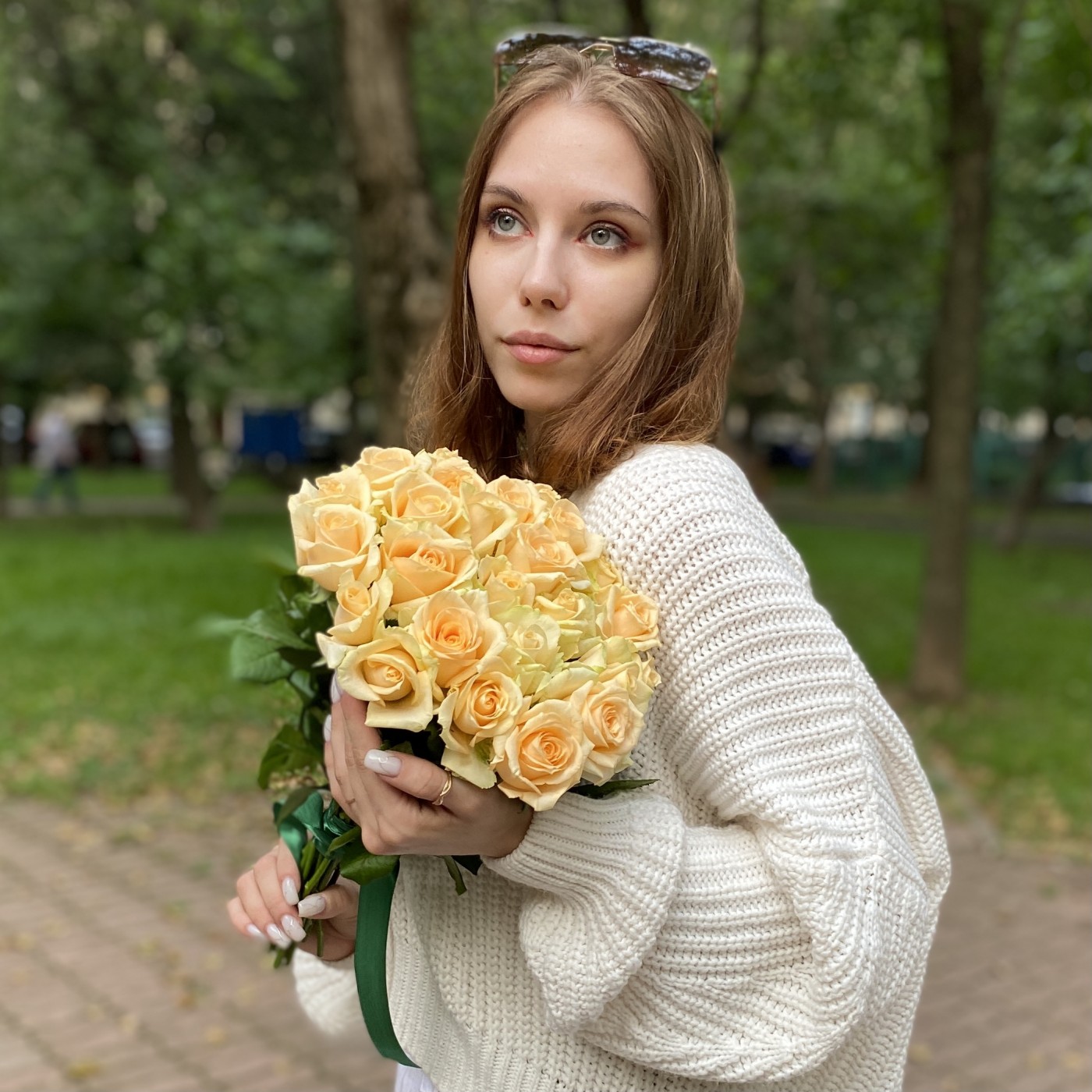 Роза Пич Аваланш 40 см