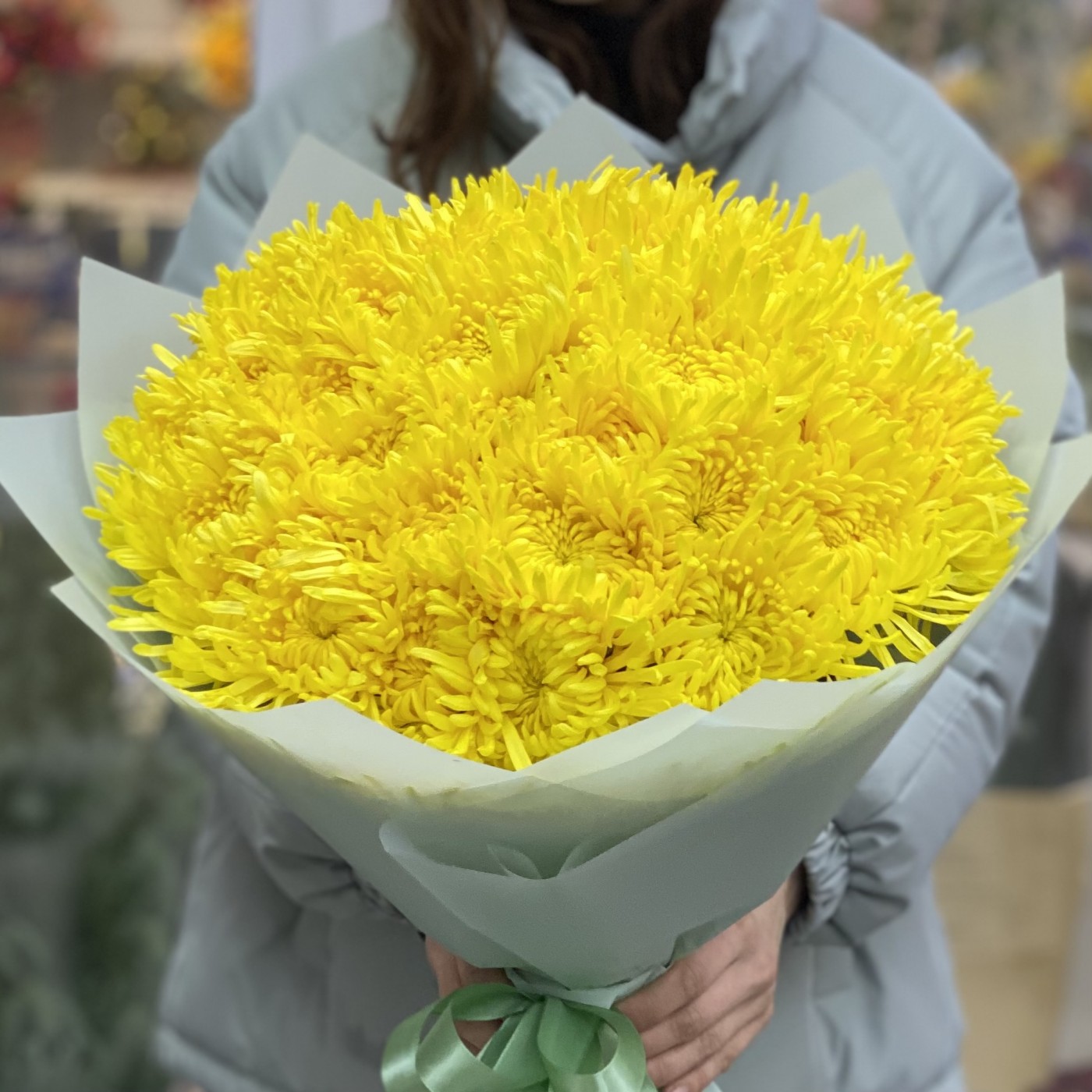 51 жёлтая хризантема